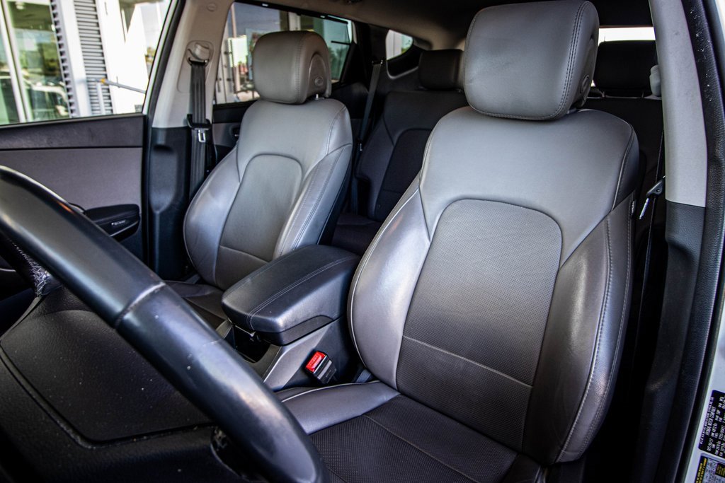 Used 2018 Hyundai Santa Fe Sport image 24