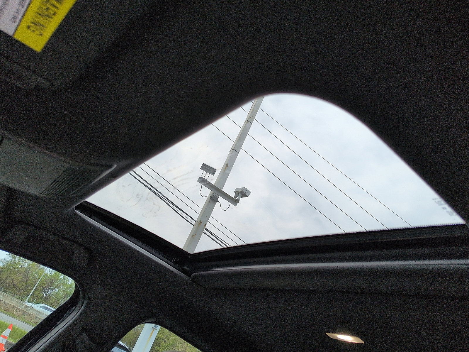 Used 2022 MAZDA MAZDA3 s image 10