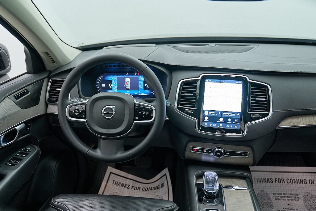 Certified 2023 Volvo XC90 B6 Ultimate w/ Protection Package Premier AWD/4WD image 28