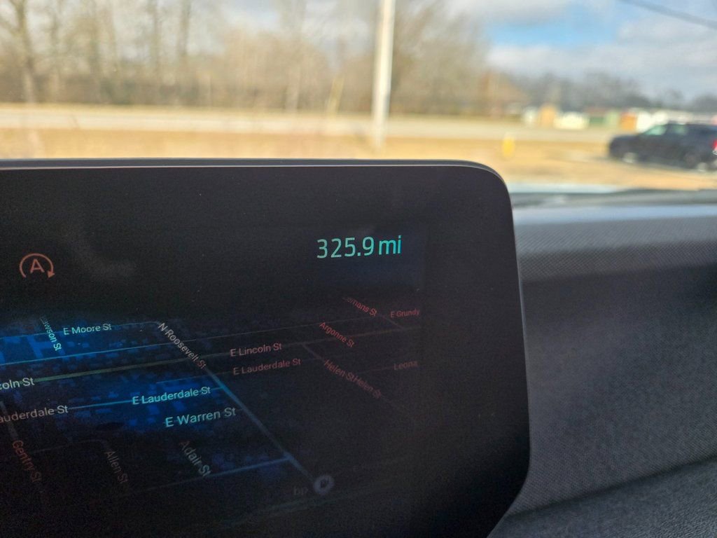 New 2025 Ford Expedition Active image 13