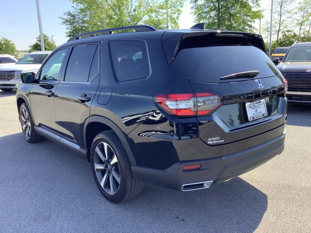 Used 2024 Honda Pilot Elite image 7