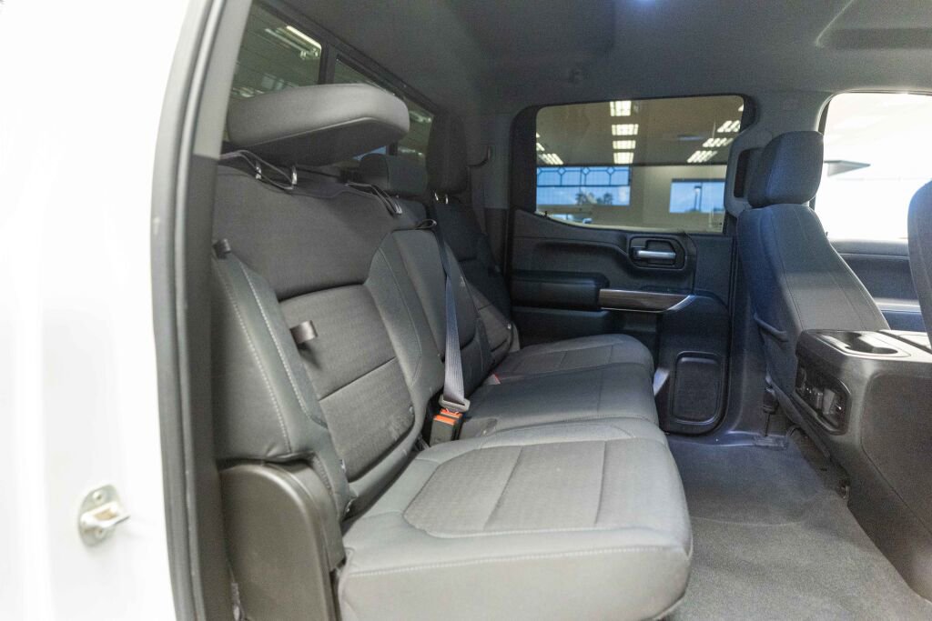 Used 2021 Chevrolet Silverado 1500 LT Trail Boss w/ Convenience Package II image 17