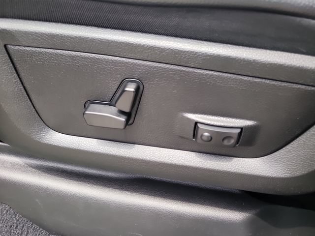 Used 2025 RAM 2500 Laramie w/ Towing Technology Group AWD/4WD image 21