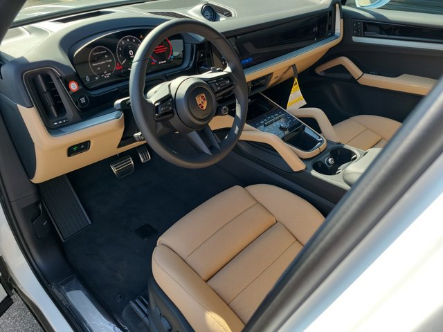 New 2026 Porsche Cayenne S AWD/4WD image 4