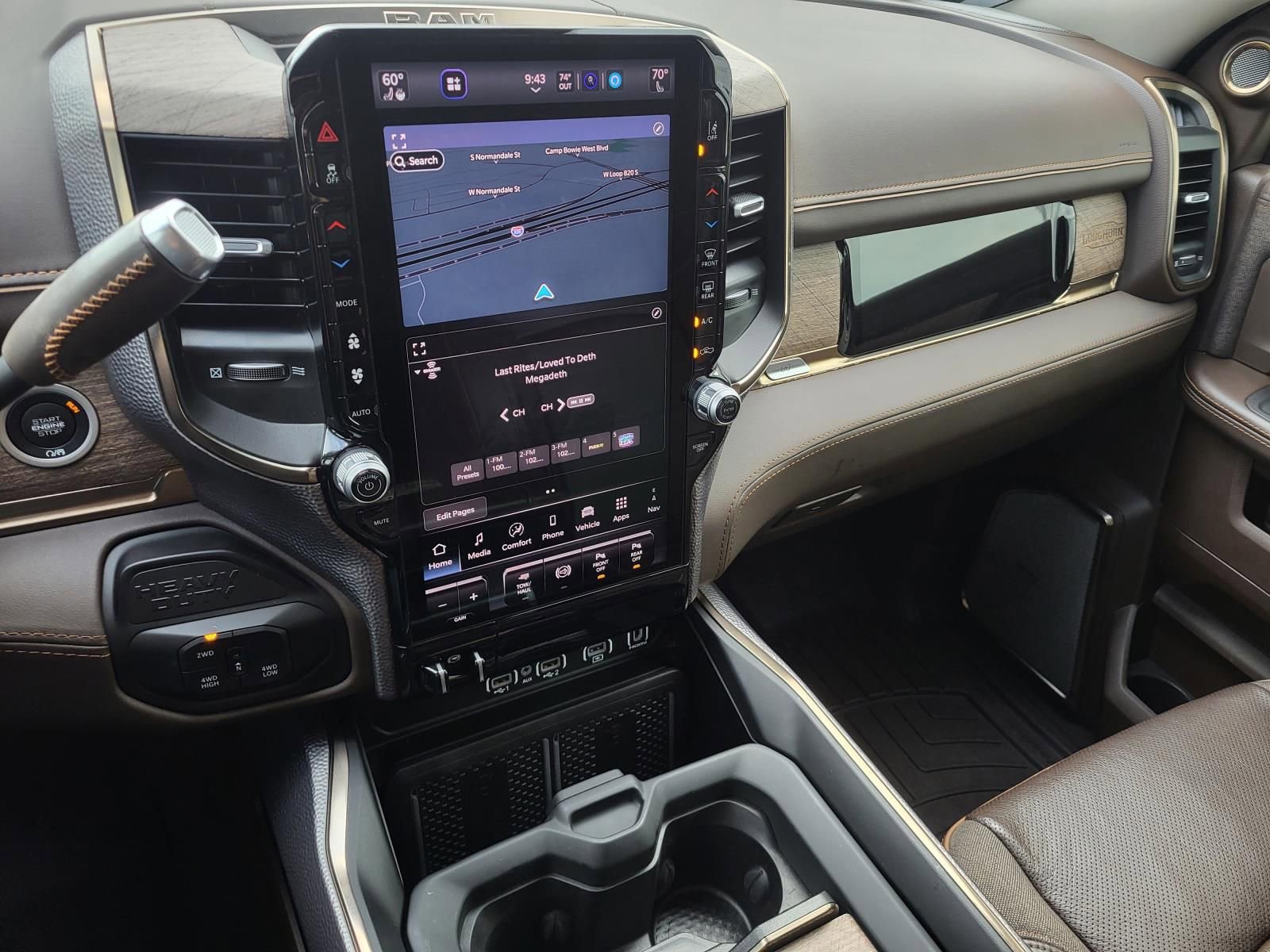 Used 2025 RAM 3500 Longhorn image 19