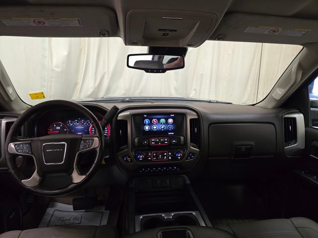 Used 2015 GMC Sierra 2500 Denali w/ Duramax Plus Package AWD/4WD image 31