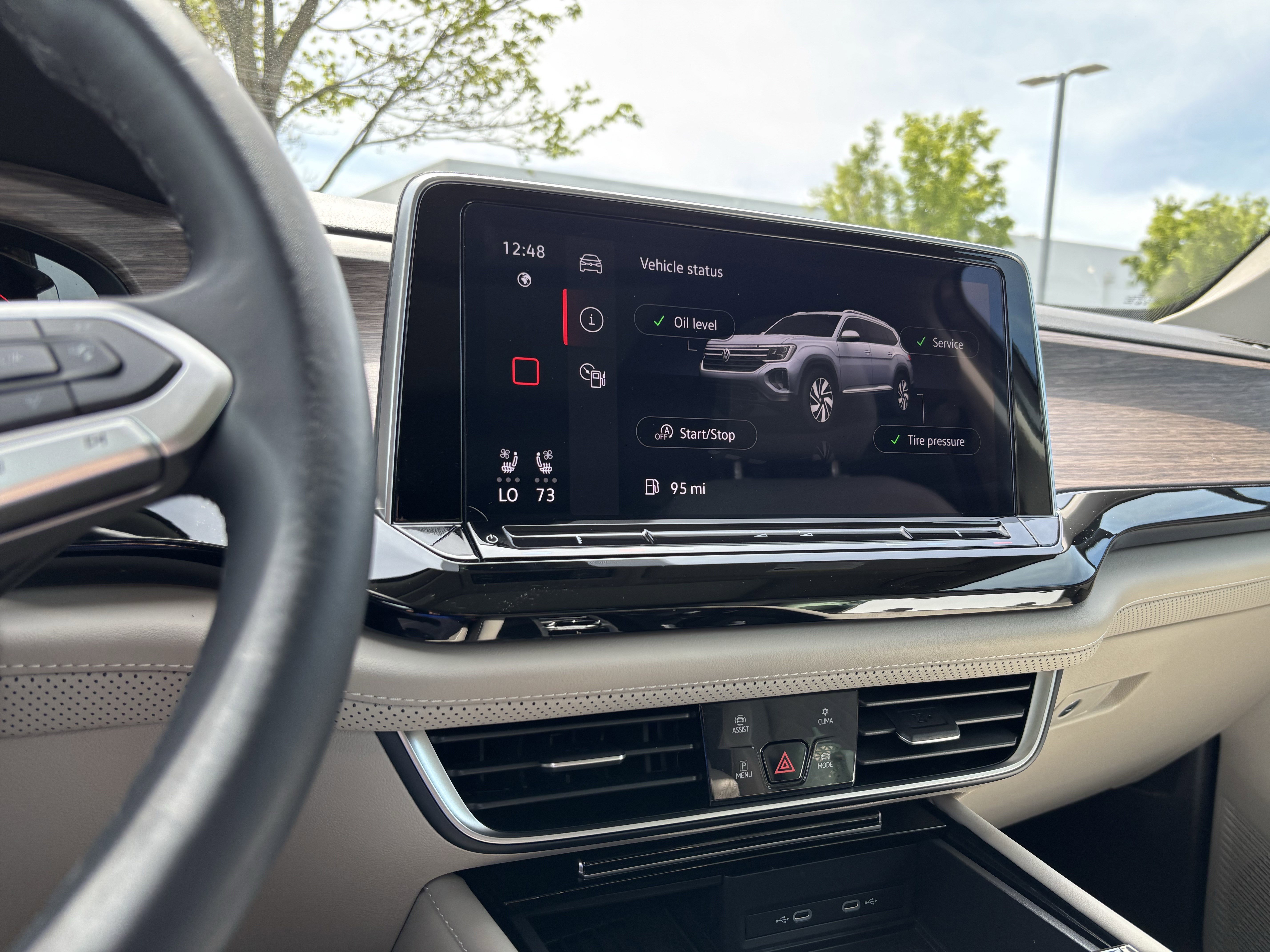 Used 2025 Volkswagen Atlas SEL Premium R-Line image 31