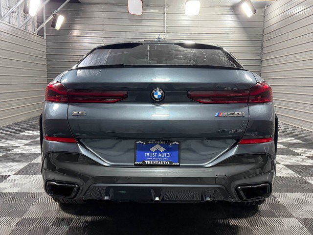 Used 2022 BMW X6 M50i w/ Executive Package image 6