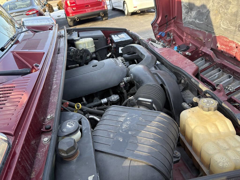 Used 2005 HUMMER H2 SUT w/ Preferred Equipment Group image 15