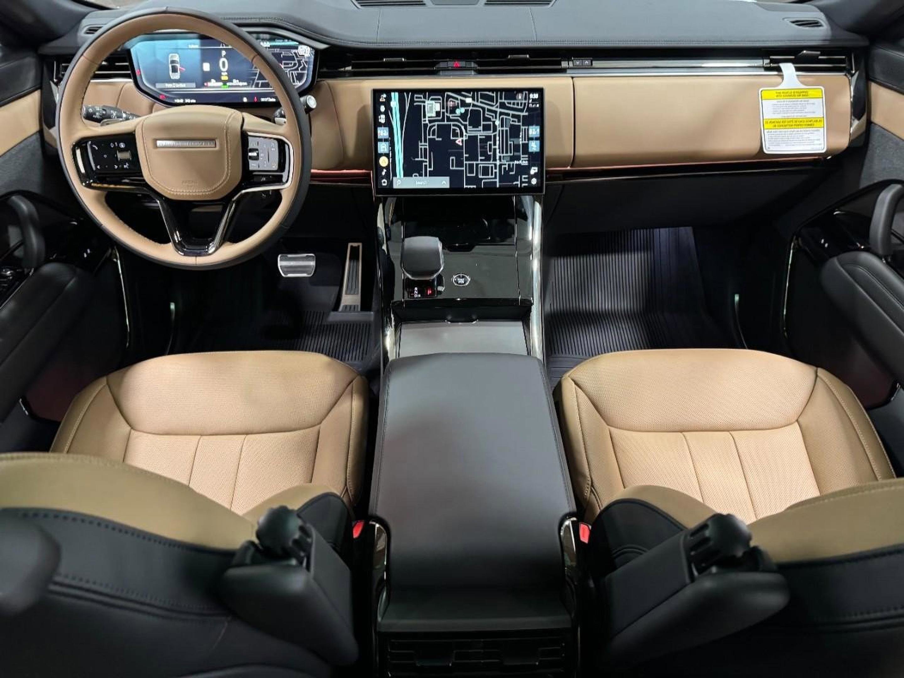 New 2025 Land Rover Range Rover Sport Dynamic SE image 11