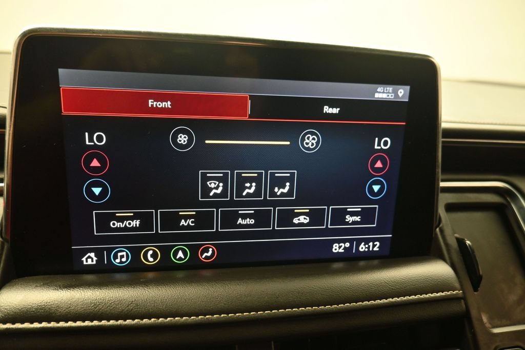 Used 2021 GMC Yukon XL SLT w/ SLT Premium Package RWD image 9