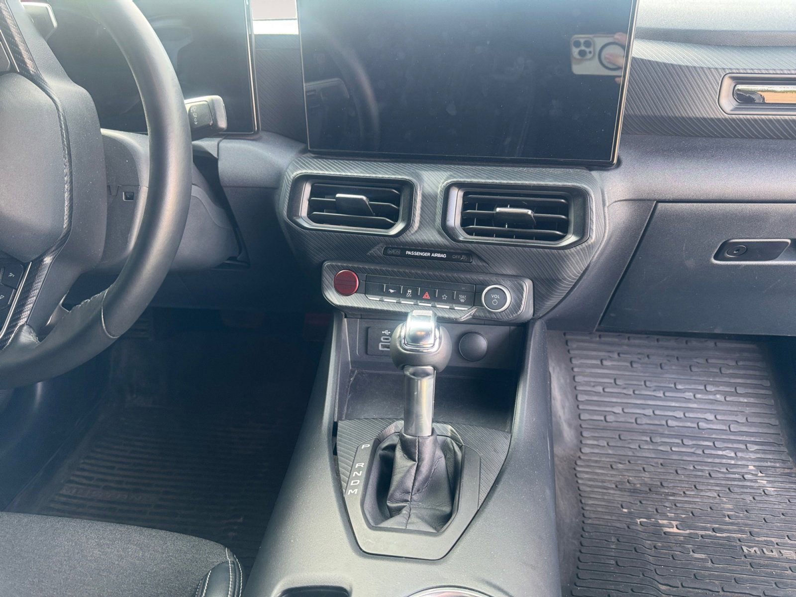 Used 2024 Ford Mustang GT RWD image 11