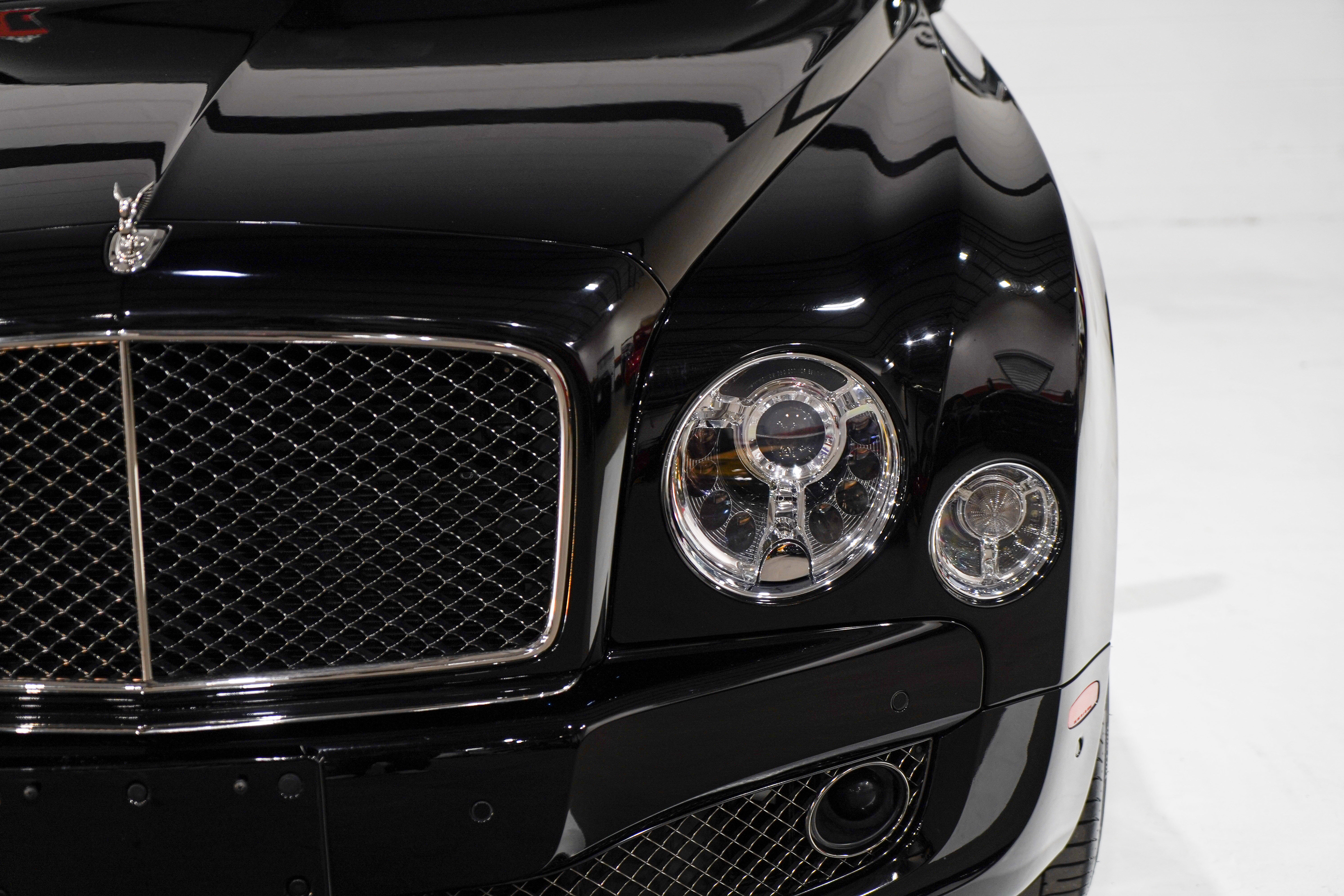 Used 2016 Bentley Mulsanne Speed RWD image 28