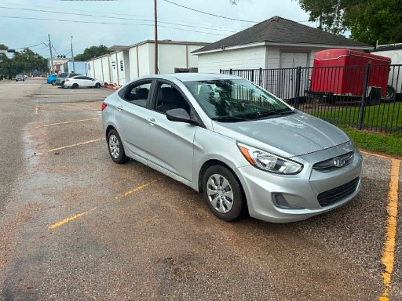 Used 2017 Hyundai Accent SE FWD image 4