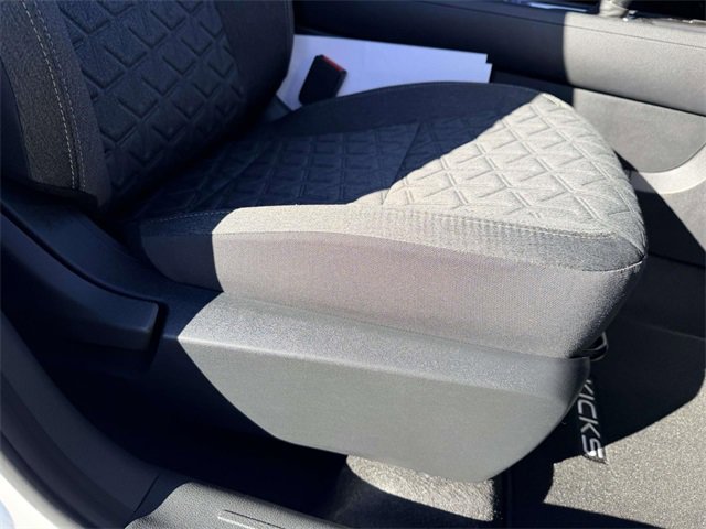 New 2026 Nissan Kicks SV image 9