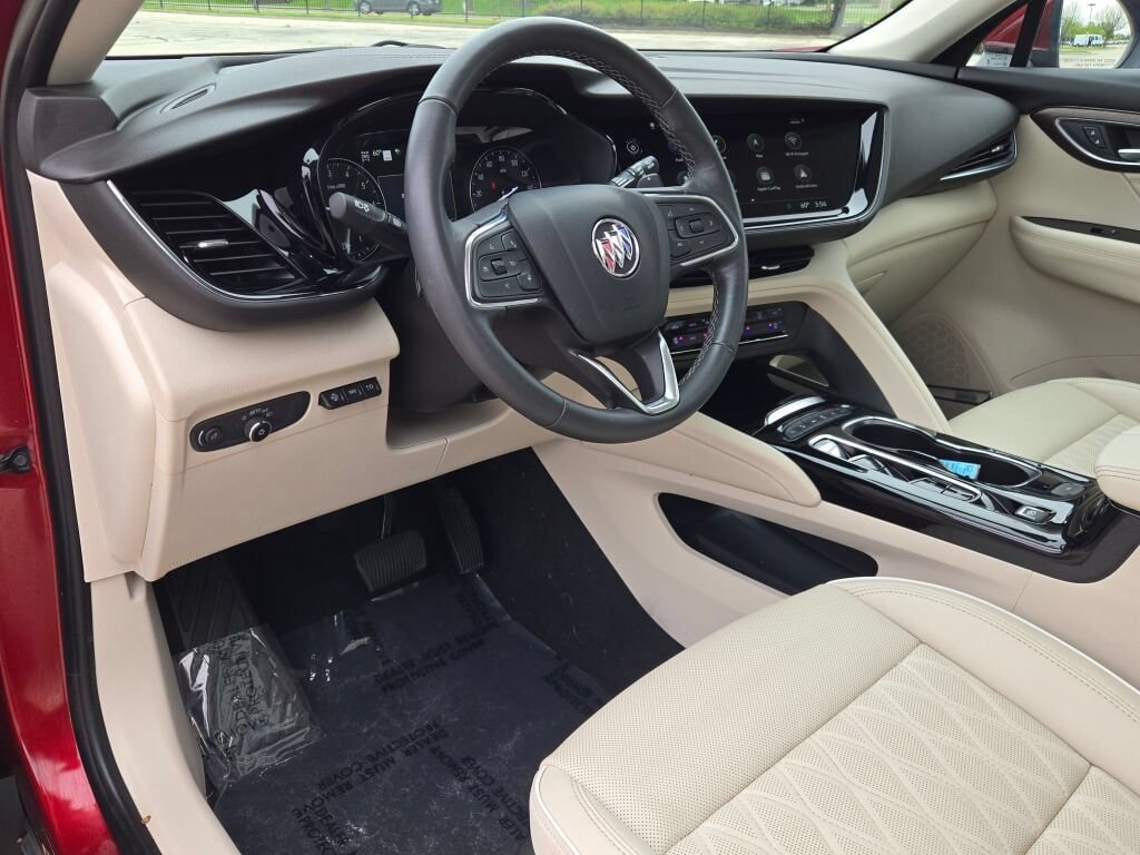 Used 2023 Buick Envision Avenir AWD/4WD image 20