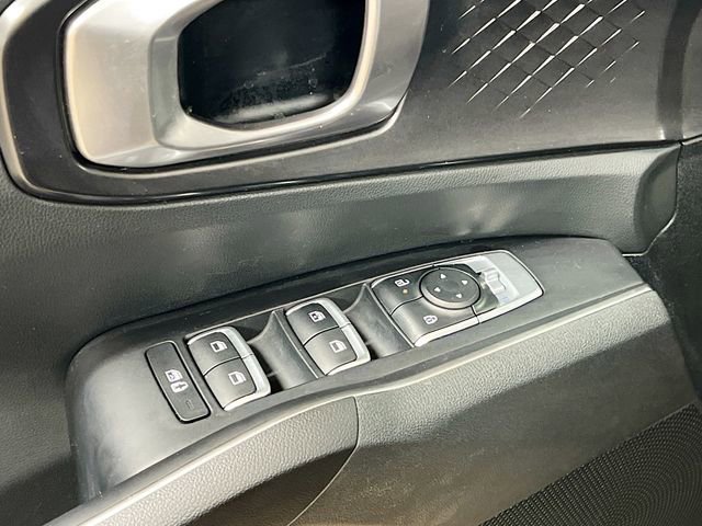 Certified 2024 Kia Sorento S image 18
