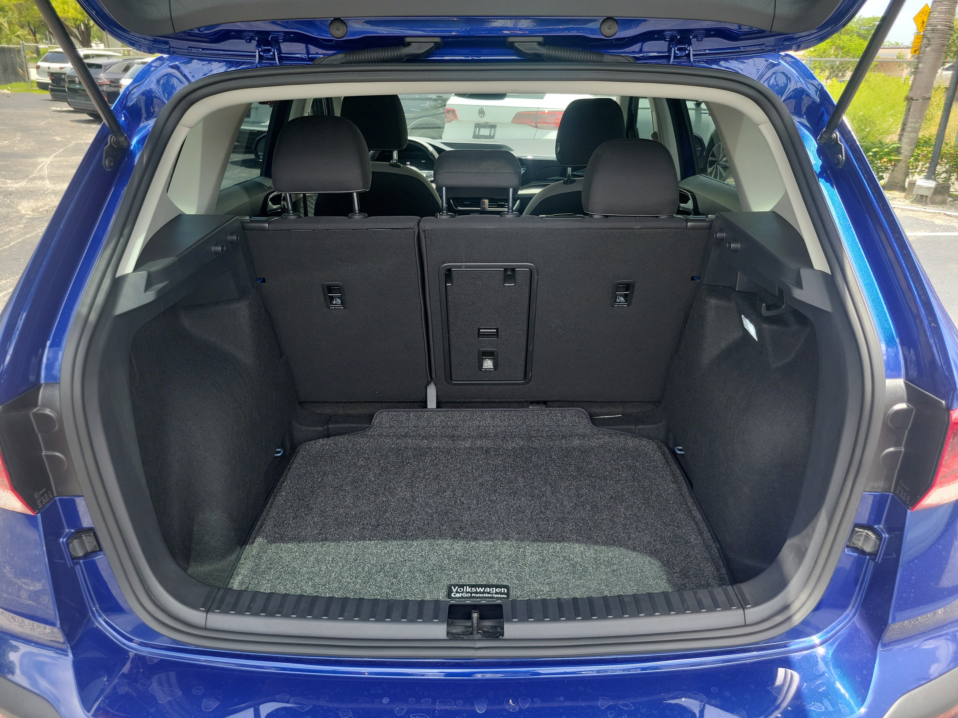 Certified 2024 Volkswagen Taos S FWD image 10