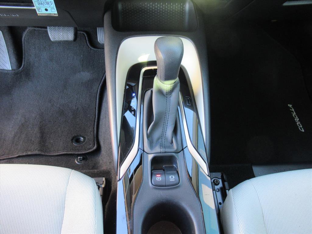 Used 2020 Toyota Corolla LE image 21