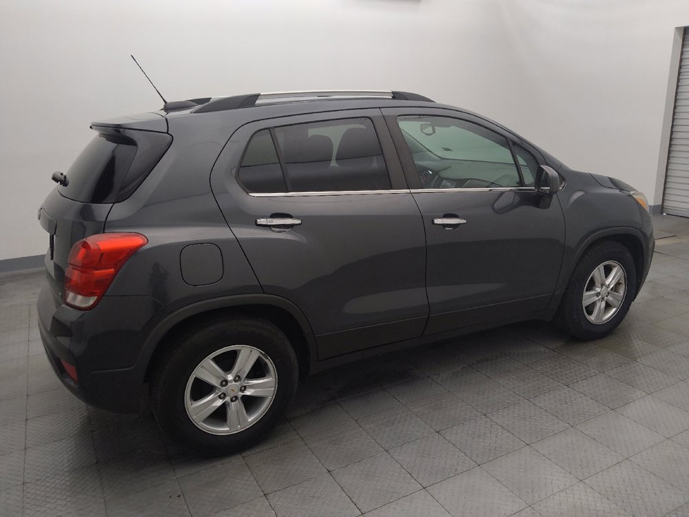 Used 2018 Chevrolet Trax LT w/ LT Convenience Package FWD image 10
