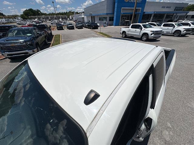 Used 2019 Nissan Titan S RWD image 12