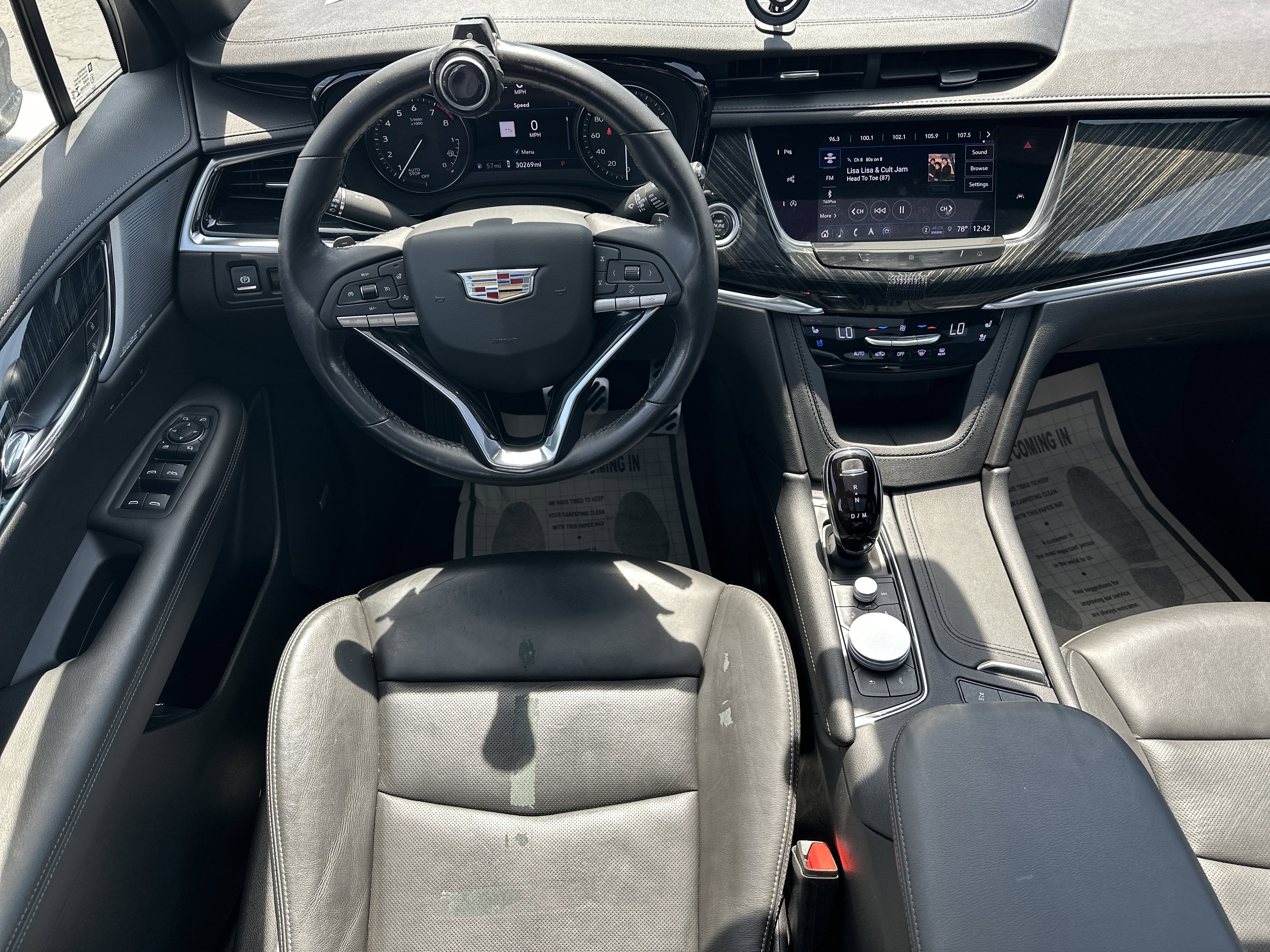 Used 2021 Cadillac XT6 Premium Luxury image 24