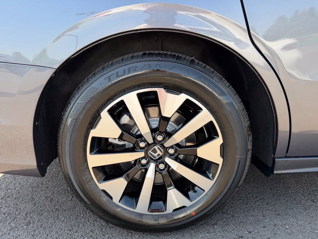 New 2027 Honda Odyssey EX-L image 9