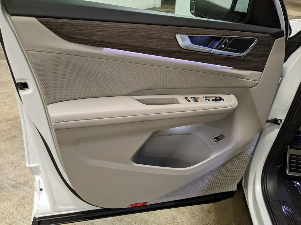 New 2026 Volkswagen Atlas SEL Premium R-Line image 9