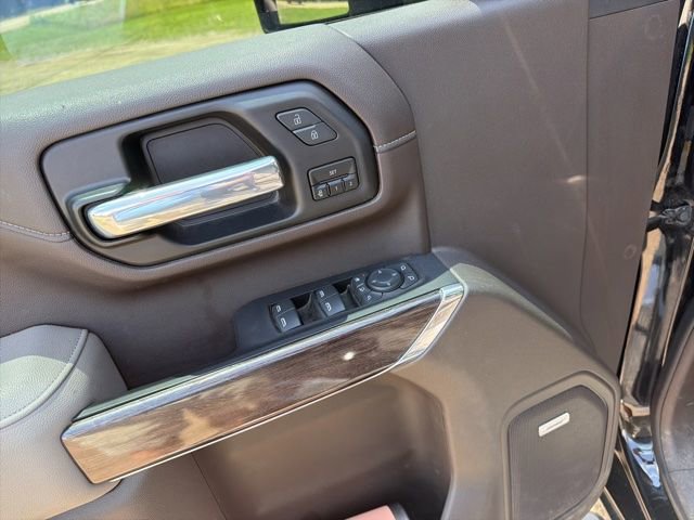 Used 2023 Chevrolet Silverado 3500 LTZ w/ LTZ Plus Package AWD/4WD image 11