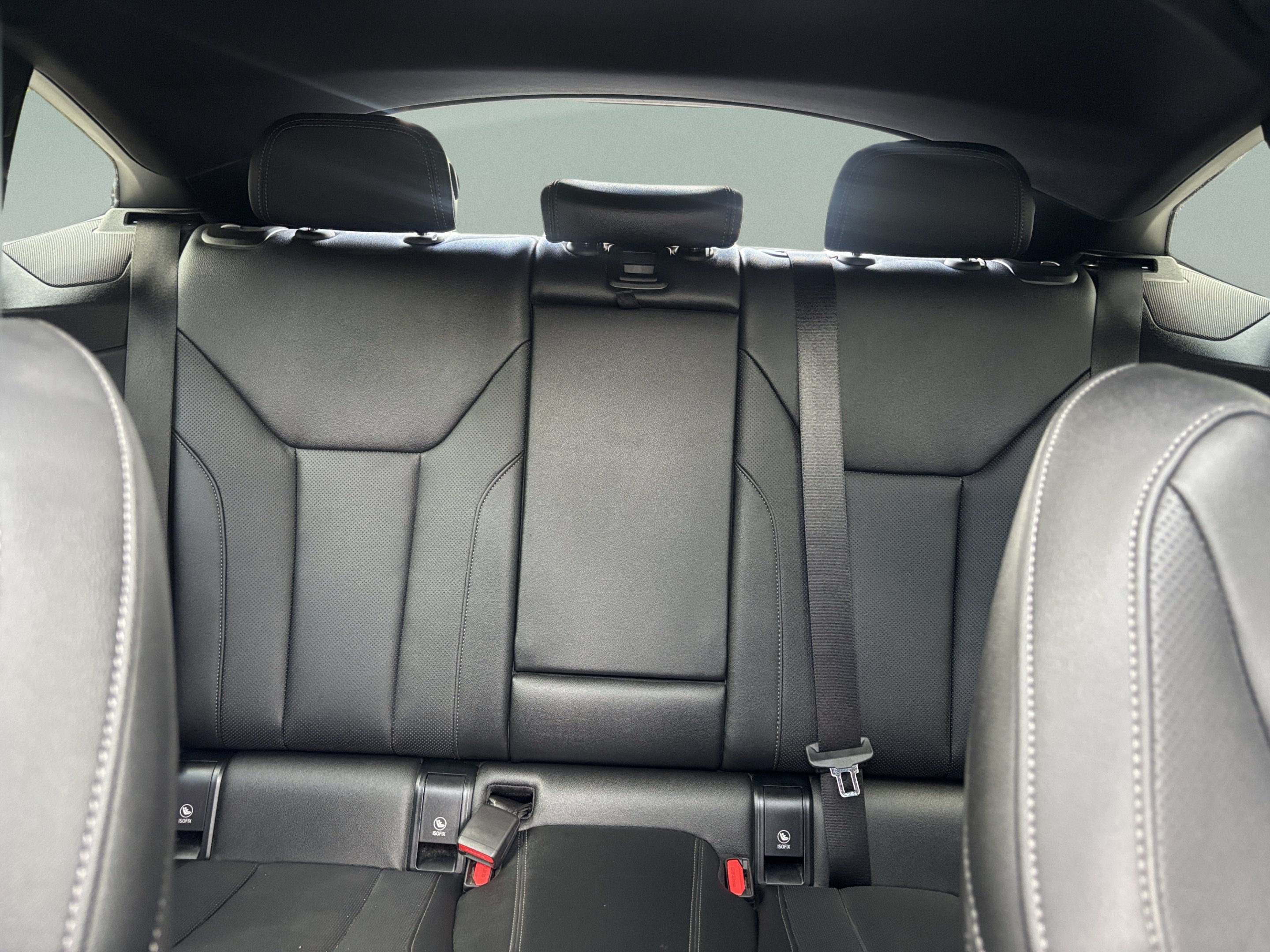 Used 2023 BMW i4 eDrive35 w/ Premium Package RWD image 28