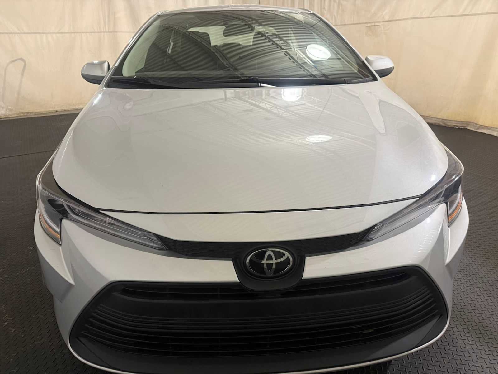Certified 2024 Toyota Corolla LE image 3