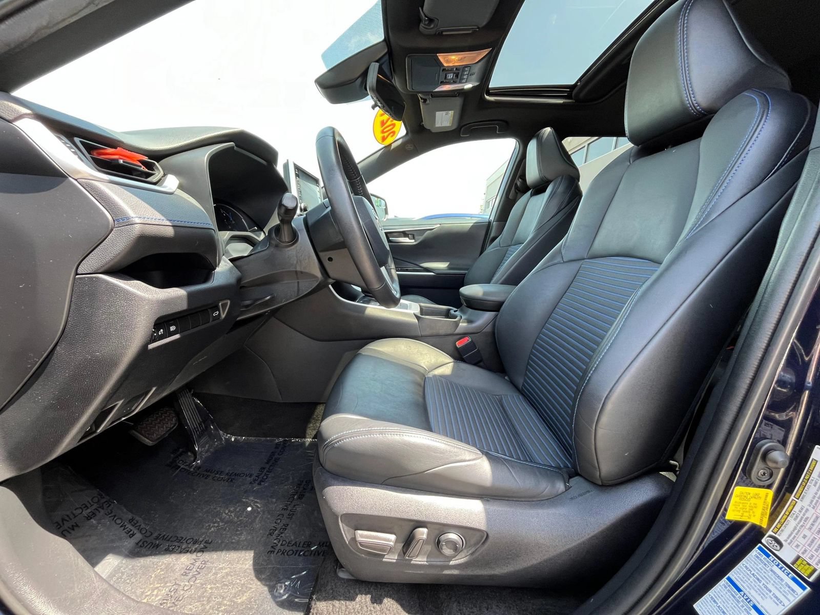 Used 2021 Toyota RAV4 XSE AWD/4WD image 27