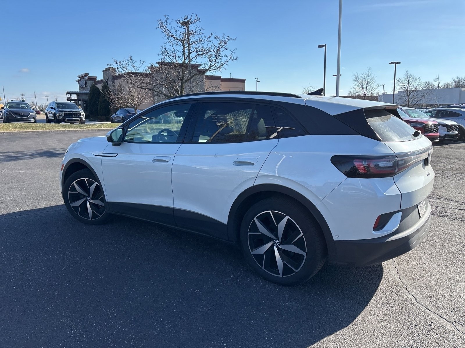 Used 2023 Volkswagen ID.4 S image 11