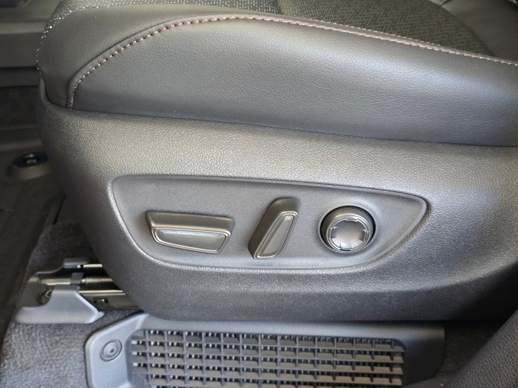 New 2026 Toyota Sienna Limited AWD/4WD image 21