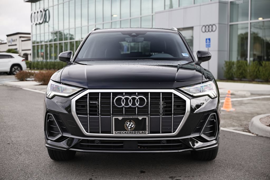Used 2025 Audi Q3 2.0T Premium w/ Convenience Package AWD/4WD image 13