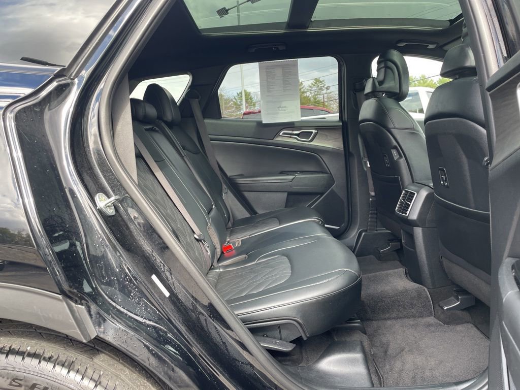 Used 2023 Kia Sportage X-Line w/ X-Line Premium Package AWD/4WD image 32