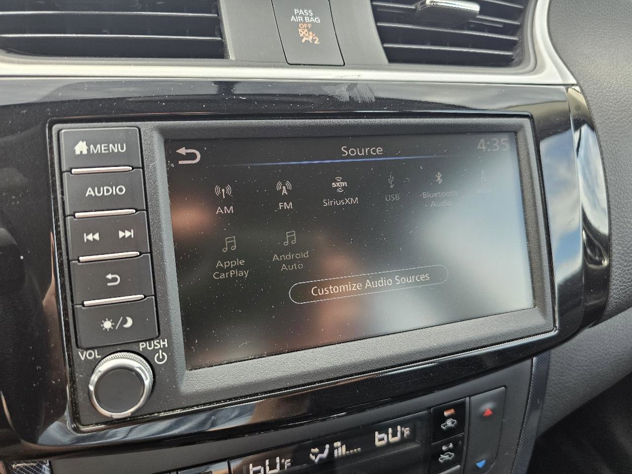 Used 2019 Nissan Sentra SR FWD image 51