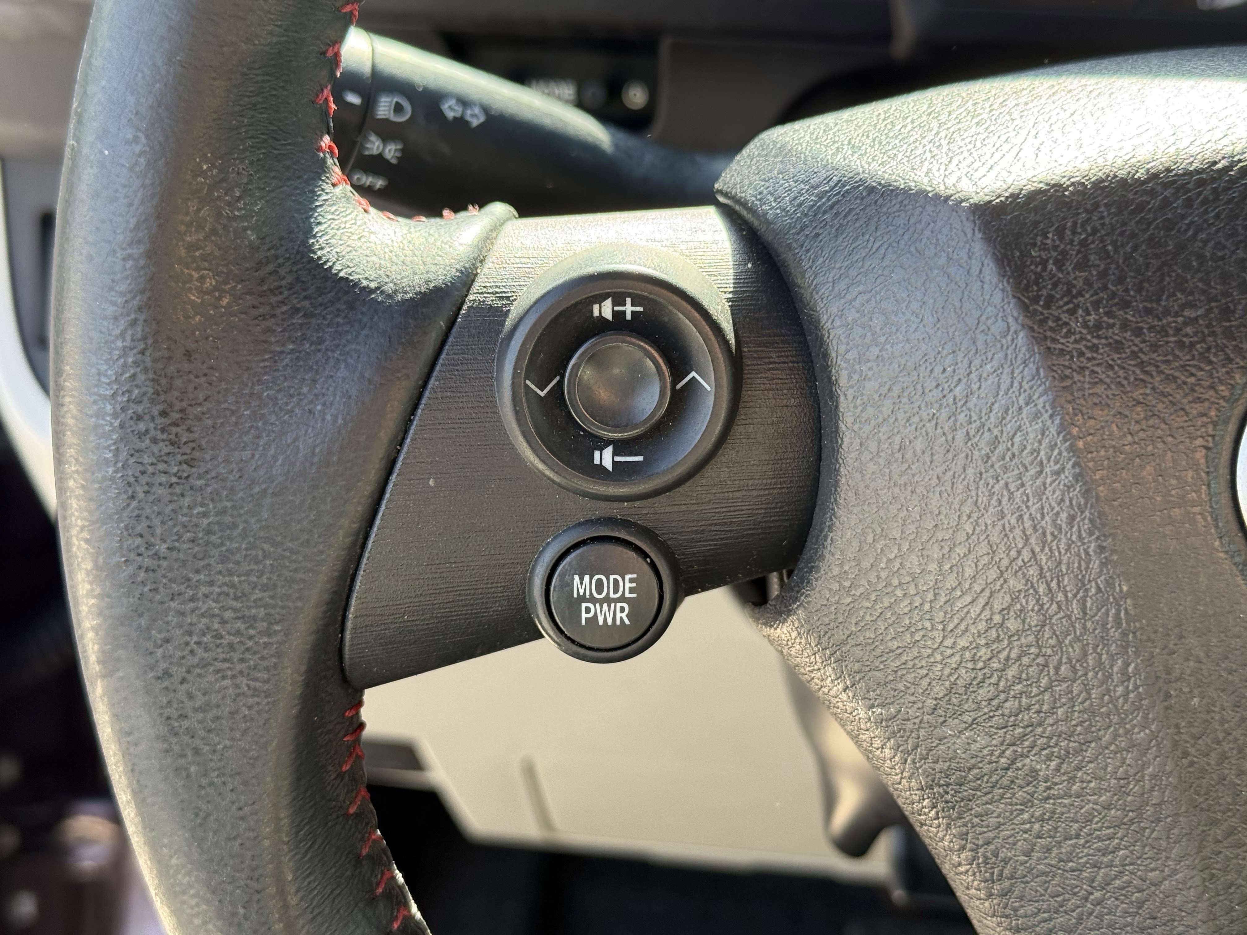 Used 2013 Scion iQ image 16