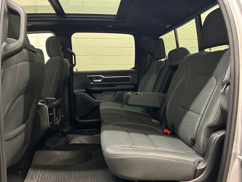 Used 2025 RAM 1500 Big Horn AWD/4WD image 6