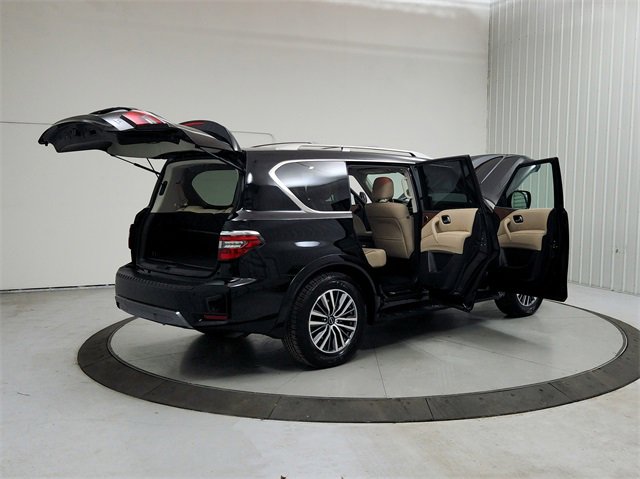 Used 2024 Nissan Armada SL w/ Captain's Chairs Package image 15