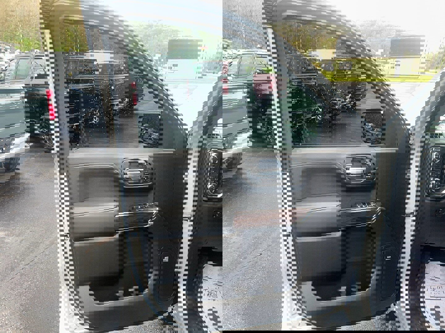 Used 2020 GMC Sierra 1500 SLT w/ SLT Premium Plus Package image 13