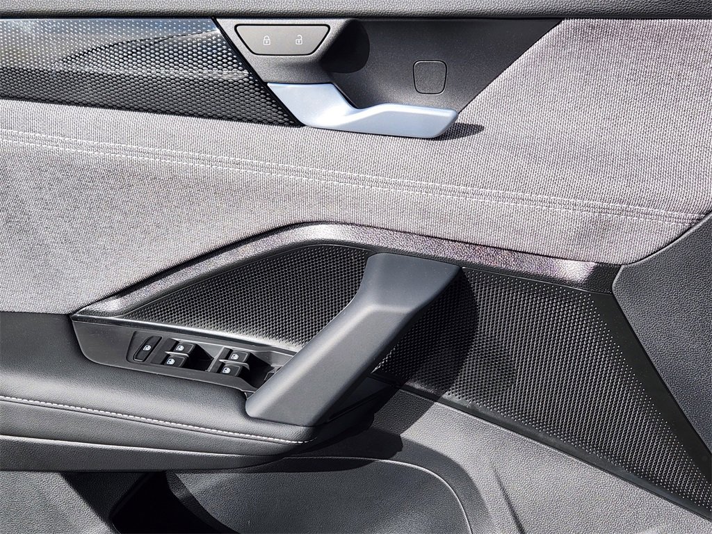 New 2026 Volkswagen Tiguan S image 3