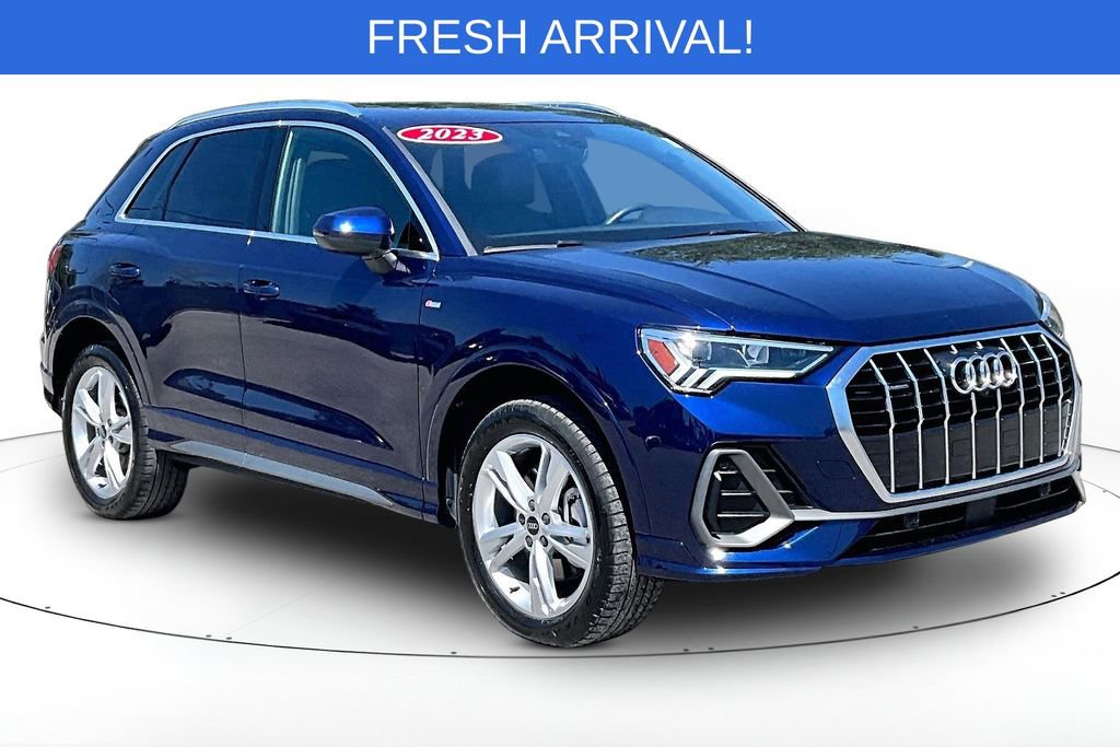 Certified 2023 Audi Q3 2.0T Premium Plus AWD/4WD image 1