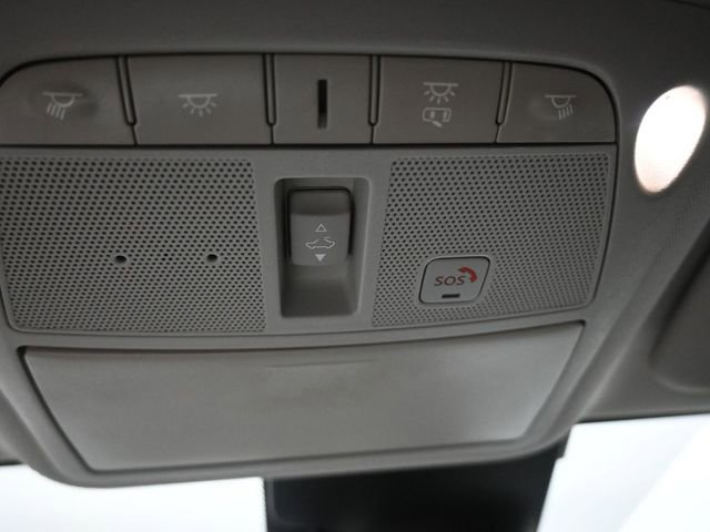 Used 2021 Nissan Rogue Sport SL w/ Premium Package image 32