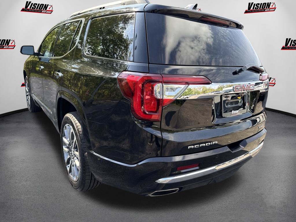 Used 2023 GMC Acadia Denali w/ Denali Ultimate Package AWD/4WD image 7