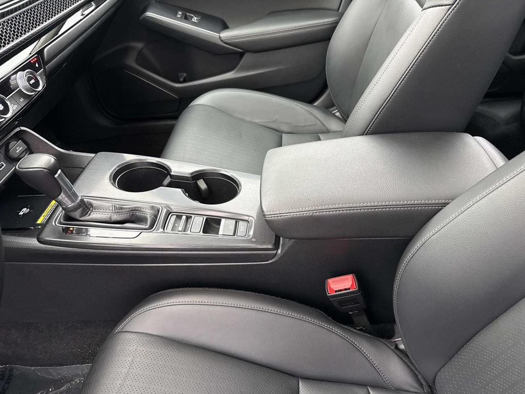 Used 2024 Honda Civic Touring image 17