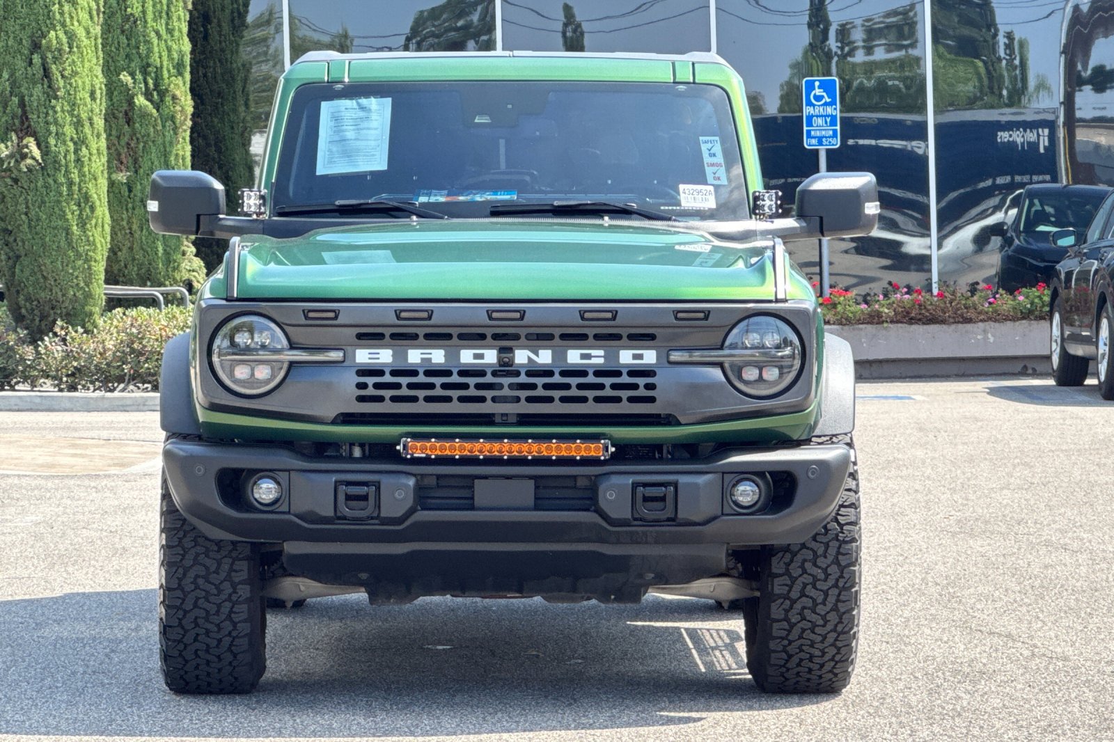 Used 2022 Ford Bronco Badlands AWD/4WD image 9