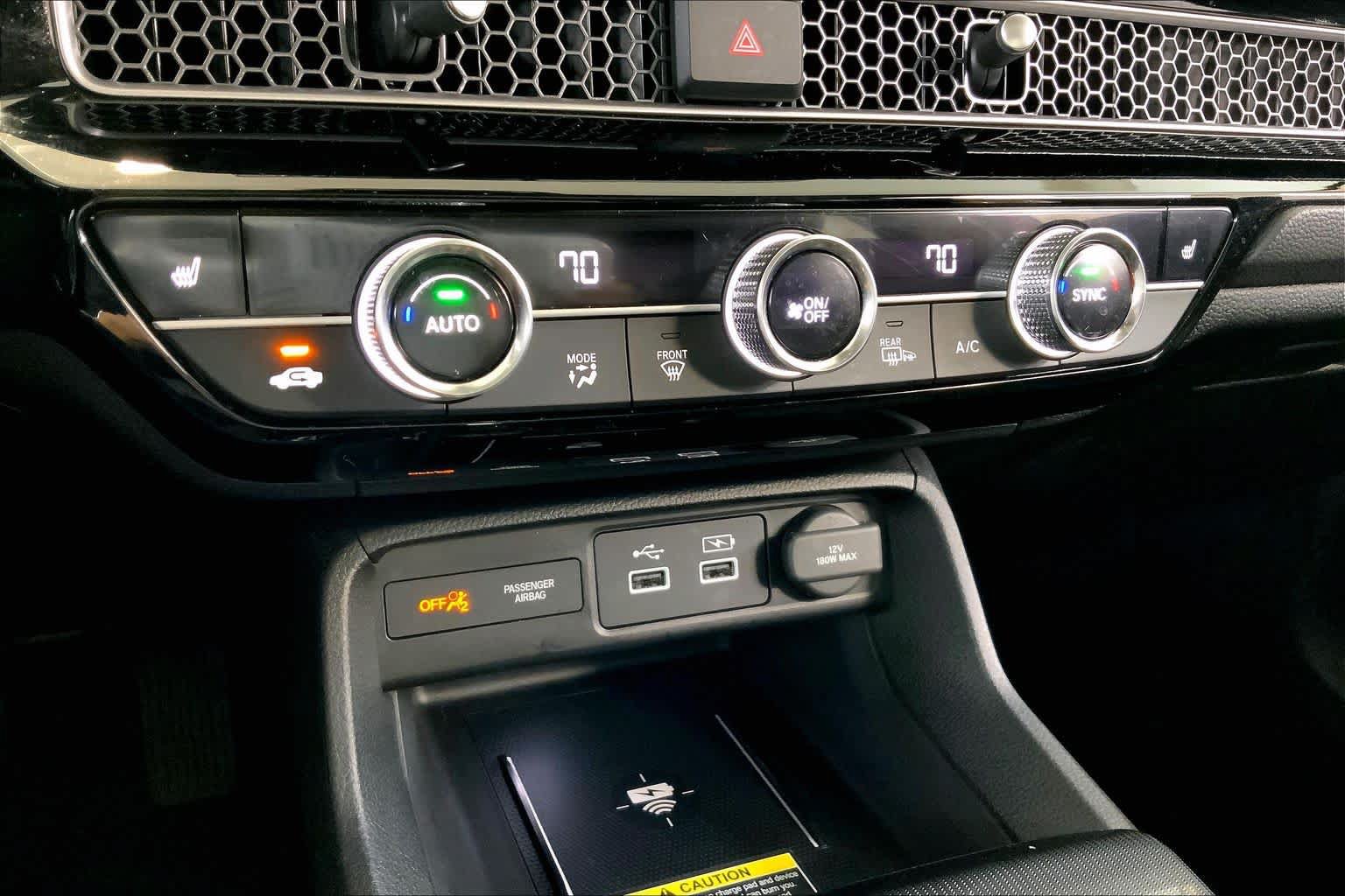 Used 2022 Honda Civic Touring image 34