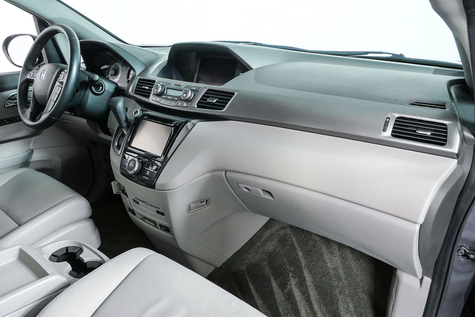 Used 2016 Honda Odyssey Touring image 23