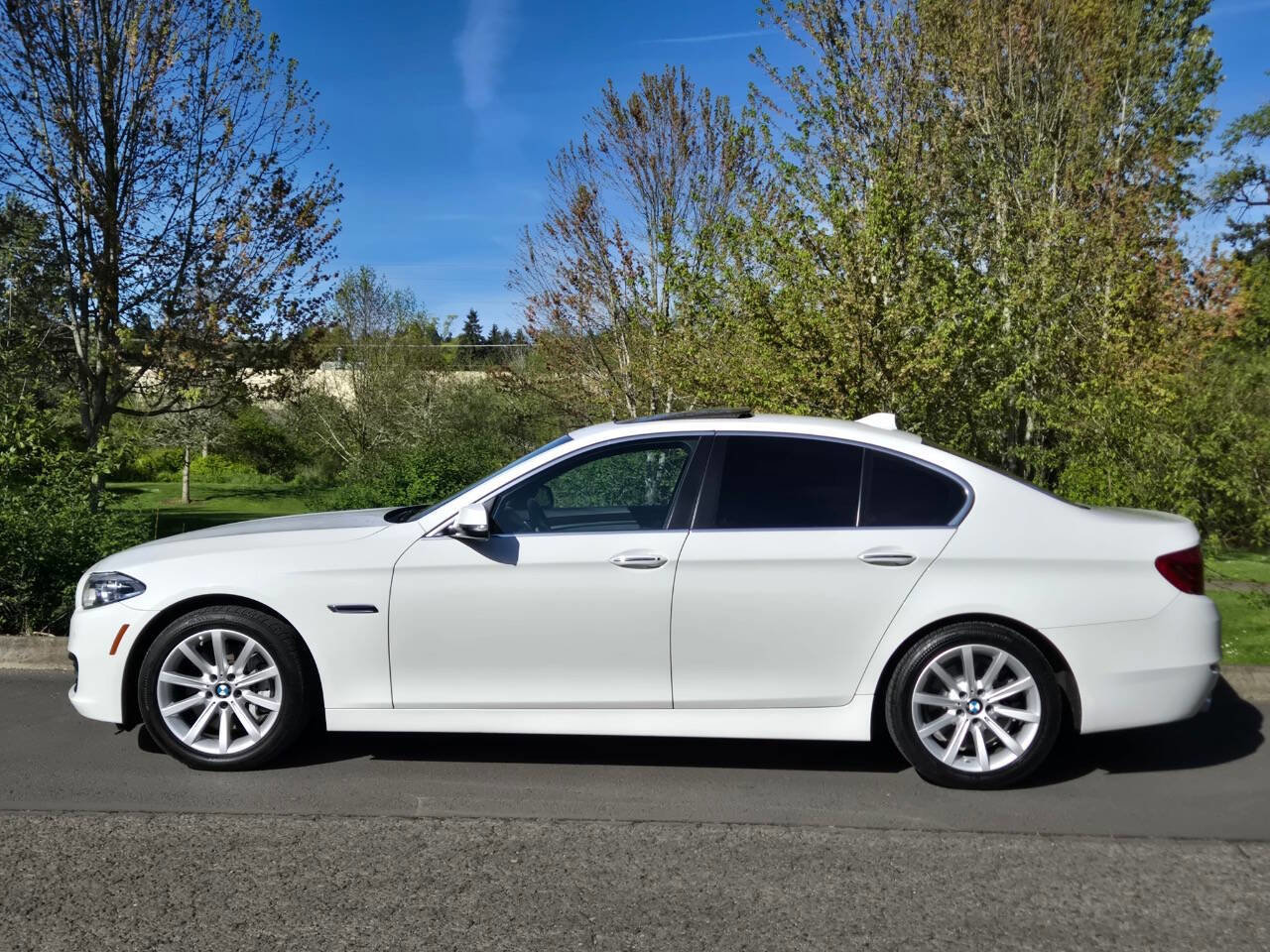 Used 2014 BMW 535d Sedan image 8